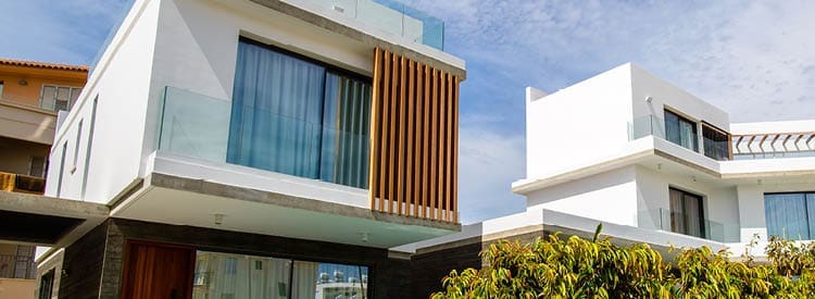 Caloundra property home loans. Local Mortgage broker at QE Loans speak with Caloundra locals about their lending options.